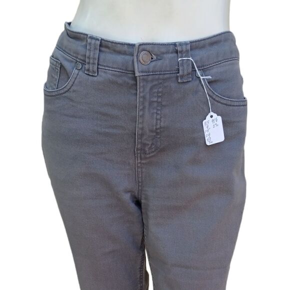 401416...Croft&Barrow Straight leg Jeans Size 8avg, W29" 29"Inseam 9 1/2"Rise - Picture 1 of 6